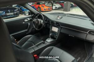 Image 16/23 of Porsche 911 Carrera S (2010)