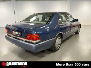 Image 6/15 de Mercedes-Benz 300 SE (1991)