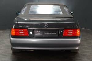 Bild 32/50 von Mercedes-Benz 500 SL (1991)