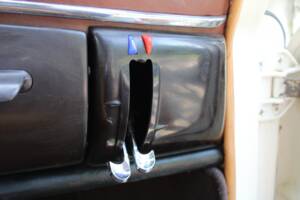 Image 31/50 of Mercedes-Benz 219 (1959)