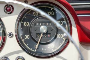 Afbeelding 22/35 van Mercedes-Benz 190 SL (1959)