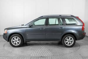 Image 8/43 of Volvo XC90 2.5T (2005)