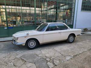 Bild 4/32 von BMW 2000 CS (1969)