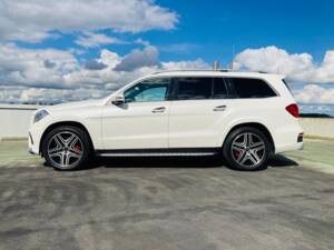 Image 5/14 of Mercedes-Benz GL 63 AMG (2015)