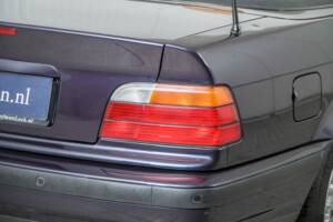 Bild 30/50 von BMW 318i (1996)
