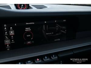 Image 29/39 de Porsche 911 Carrera 4S (2019)