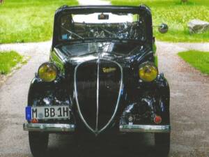 Bild 3/8 von SIMCA Simca 5 (1946)