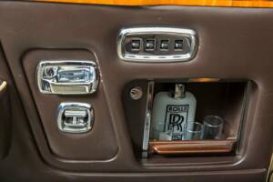 Bild 14/22 von Rolls-Royce Corniche I (1986)