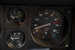 Image 20/32 of Ferrari 400 GT (1977)