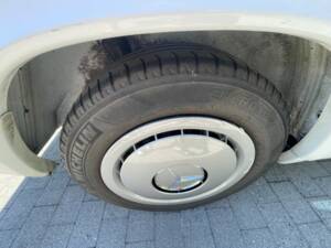 Image 52/57 of Mercedes-Benz 190 D 2.5 (1992)