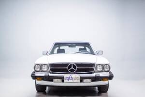 Bild 4/38 von Mercedes-Benz 560 SL (1986)