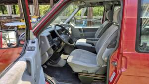 Bild 21/71 von Volkswagen T4 California 2.4 D (1994)