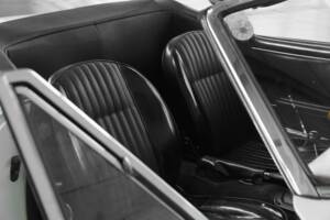 Image 36/50 of FIAT Dino Spider (1967)