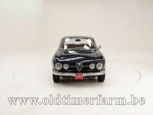 Image 5/15 de Alfa Romeo 1750 GT Veloce (1969)