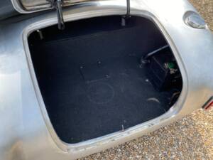 Immagine 26/27 di AC Cobra 427 (1967)