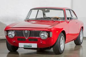 Immagine 8/31 di Alfa Romeo Giulia GTA 1300 Junior (1968)