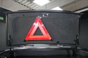 Image 47/49 of Mercedes-Benz SL 500 (2000)