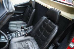 Image 40/50 de Ferrari 308 GTSi (1981)