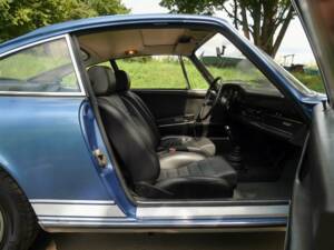 Imagen 28/35 de Porsche 911 2.4 T (1973)