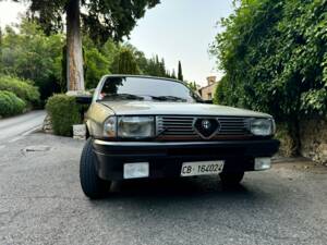 Bild 2/28 von Alfa Romeo 33 - 1.5 (1984)