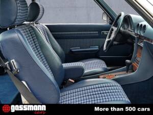 Bild 7/15 von Mercedes-Benz 560 SL (1986)