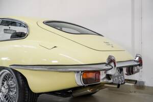 Imagen 31/40 de Jaguar E-Type (2+2) (1970)