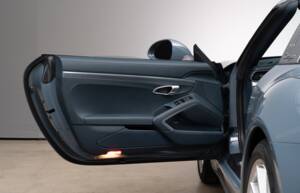 Image 19/37 of Porsche 911 Targa 4S (2016)