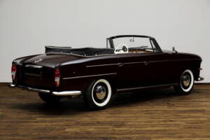 Image 6/31 of BMW 502 - 3.2 Litre Super (1960)