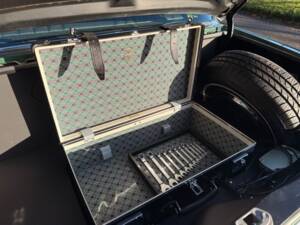 Bild 6/37 von Mercedes-Benz 280 SE 3,5 (1972)