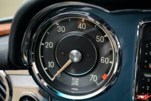 Image 12/26 de Mercedes-Benz 280 SL (1971)