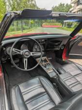 Image 2/8 of Chevrolet Corvette Stingray (1975)