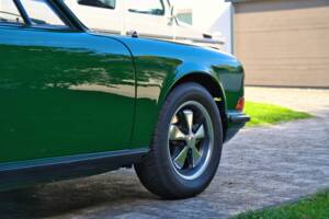 Image 6/76 of Porsche 911 2.4 T (1973)