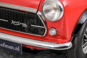 Image 23/50 de Innocenti Mini Cooper 1300 (1975)