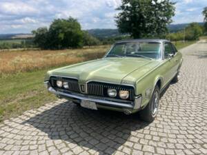 Image 3/11 of Mercury Cougar (1968)