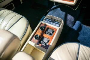 Image 17/47 of Bentley Continental (1987)