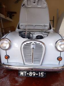 Image 24/51 of Austin A 35 (1959)