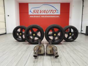 Image 13/15 de Ferrari F12berlinetta (2013)