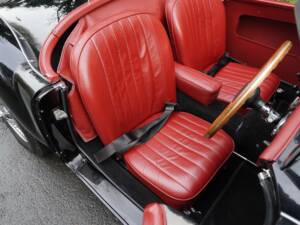 Image 10/19 of MG MGA 1600 (1959)