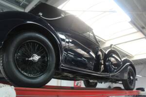 Image 7/50 of Lagonda LG 6 (1939)