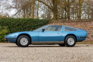 Image 22/50 of Maserati Indy 4900 (1971)