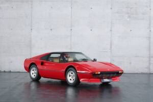 Image 4/50 of Ferrari 308 GTSi (1982)