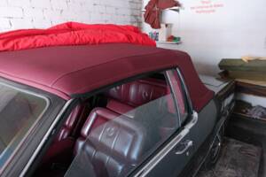 Image 9/23 of Cadillac Convertible de Ville (1986)