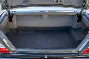 Bild 39/49 von Mercedes-Benz 300 CE-24 (1993)