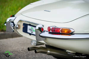 Image 43/65 de Jaguar E-Type 3.8 Flat Floor (1961)