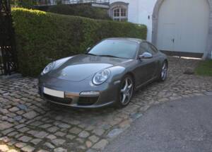 Image 8/9 of Porsche 911 Carrera S (2009)