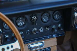 Image 24/50 de Jaguar Type E 3.8 (1964)