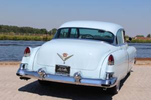 Image 16/43 of Cadillac 62 Sedan (1953)