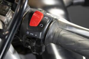 Image 39/49 de Suzuki TL 1000R (1999)