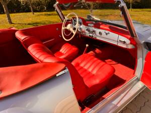Image 48/77 de Mercedes-Benz 190 SL (1960)