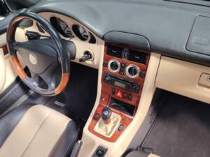 Bild 32/54 von Mercedes-Benz SLK 230 Kompressor (2002)